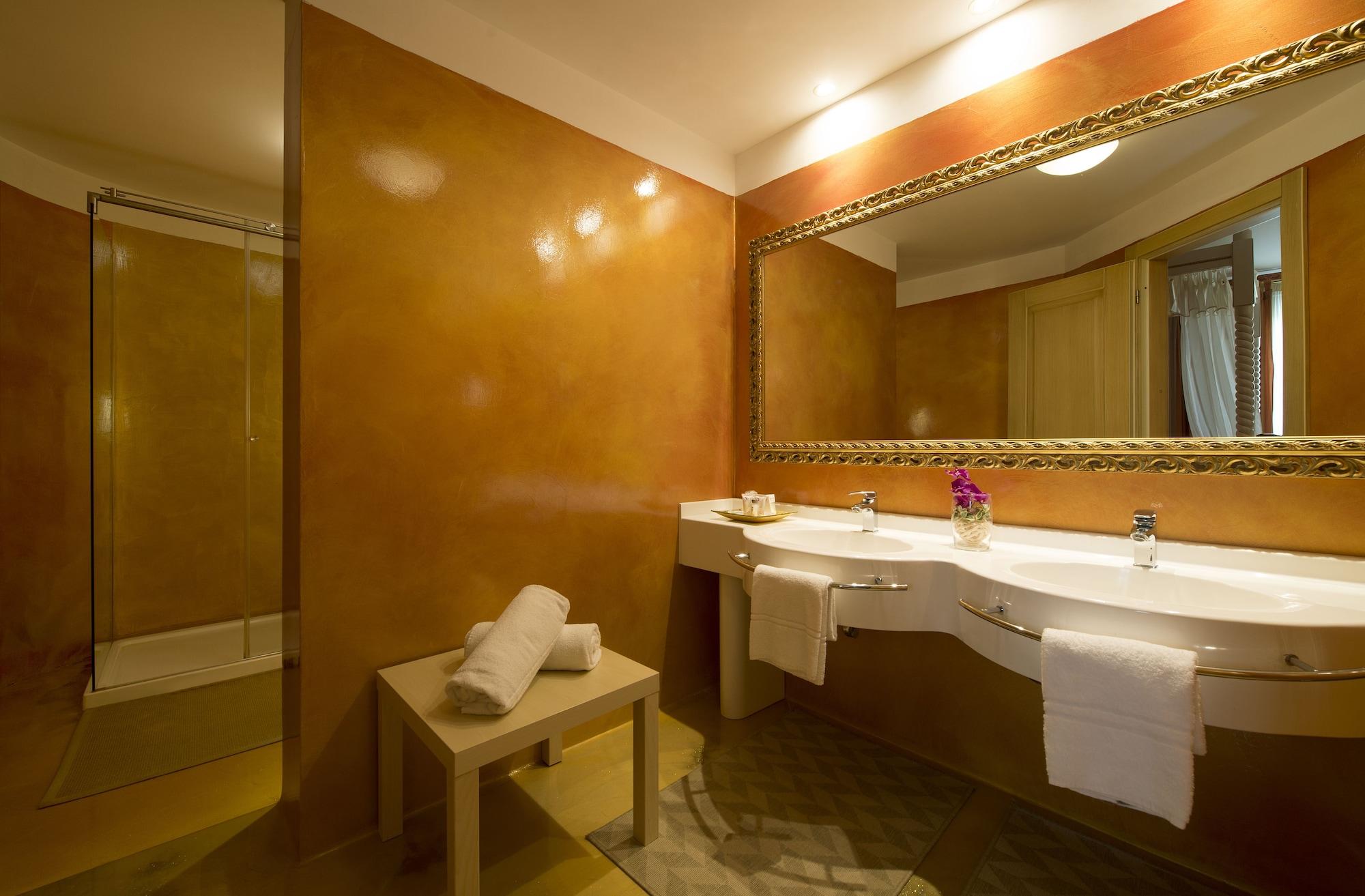 Hotel Il Castelletto Casarile Екстериор снимка